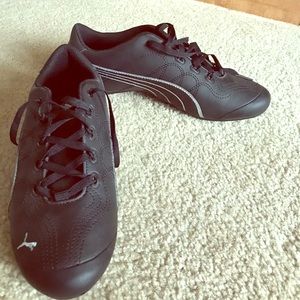 Puma women’s shoes